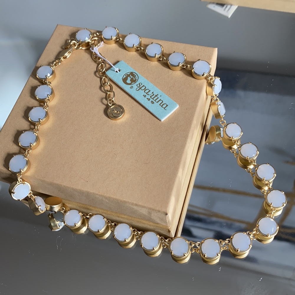 Spartina 449 Frosted White Crema Necklace